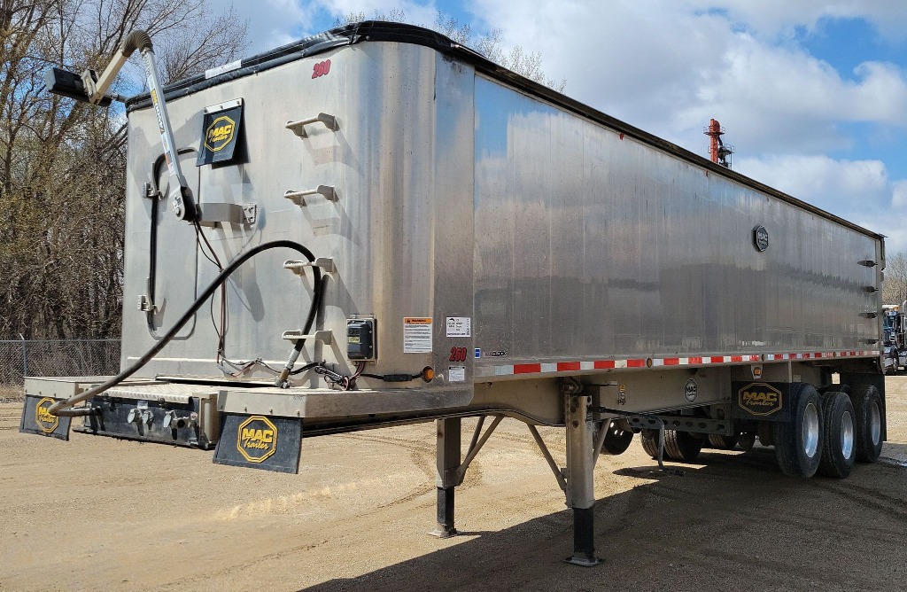 2023 MAC END DUMP TRAILER